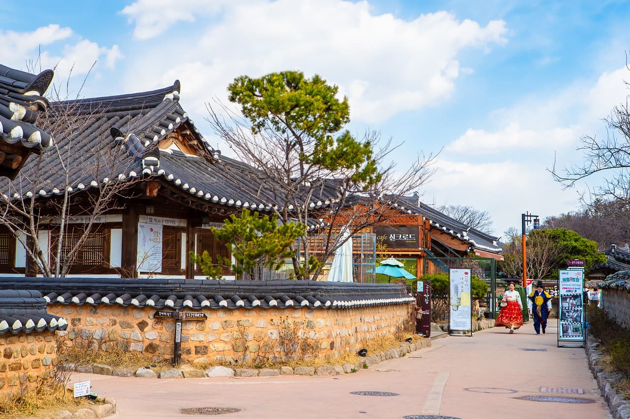 Gyeongju Silla Heritage Full-Day Tour with Seokguram Grotto from Busan - image 16